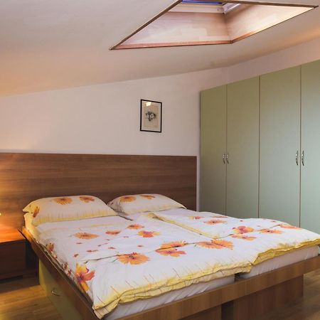 Apartmani Nada & Darko, Kampor, Rab, Hrvatska Bagian luar foto