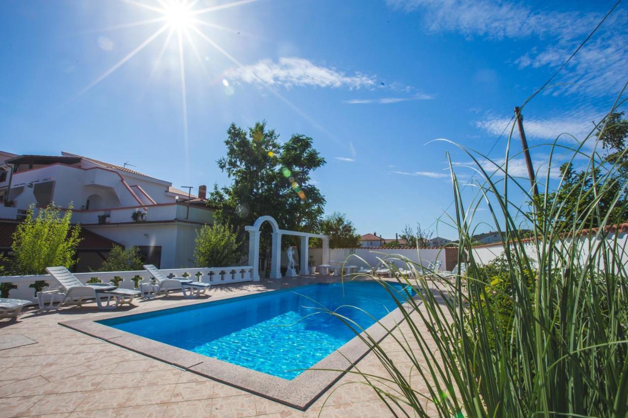 Apartmani Nada & Darko, Kampor, Rab, Hrvatska Bagian luar foto