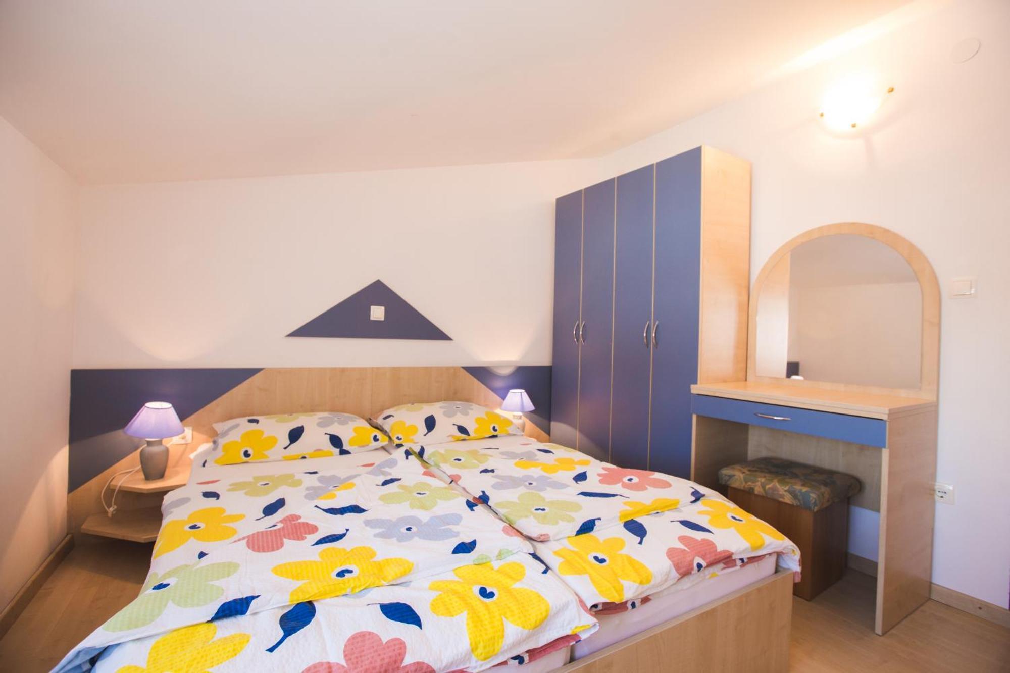 Apartmani Nada & Darko, Kampor, Rab, Hrvatska Bagian luar foto